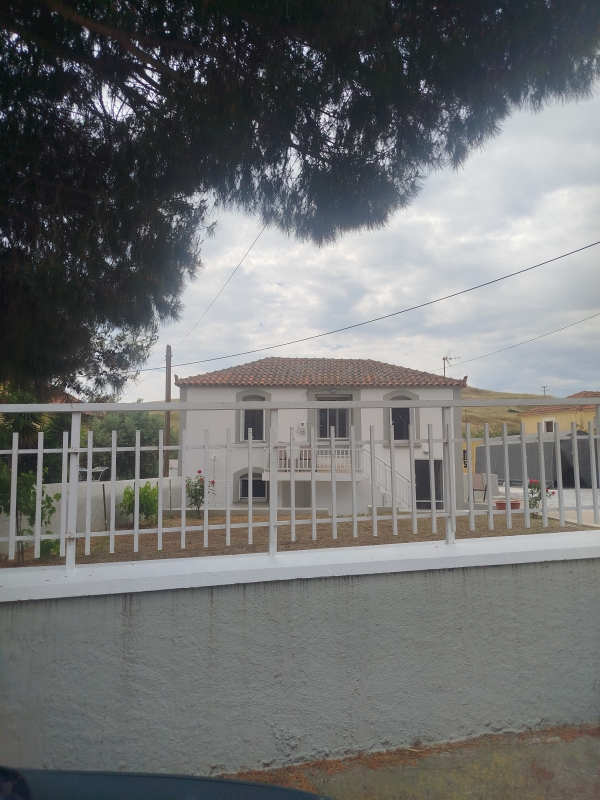 Image ΜΟΝΟΚΑΤΟΙΚΙΑ ΣΤΟ ΒΑΡΟΣ 97 Τ.Μ. 220.000 ΕΥΡΩ